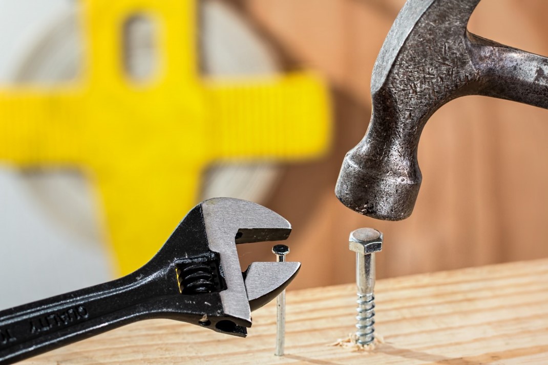 Hammer and wrong tools